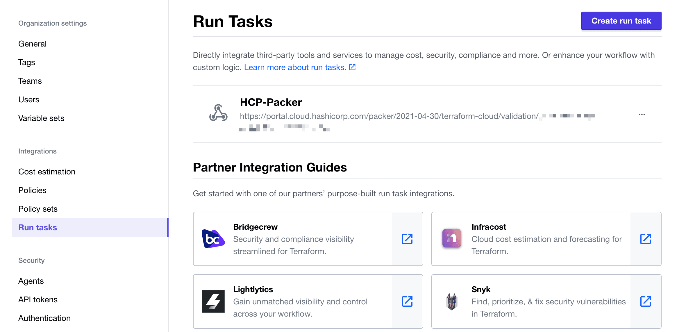 Run task page with HCP Packer run task